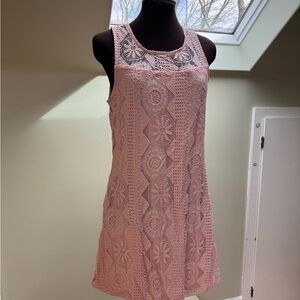 Sleeveless Pink Crochet Lace Shift Dress